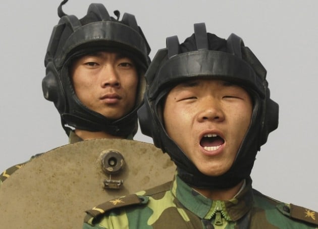 A People's Liberation Army soldier during a demonstration for visiting US officers.