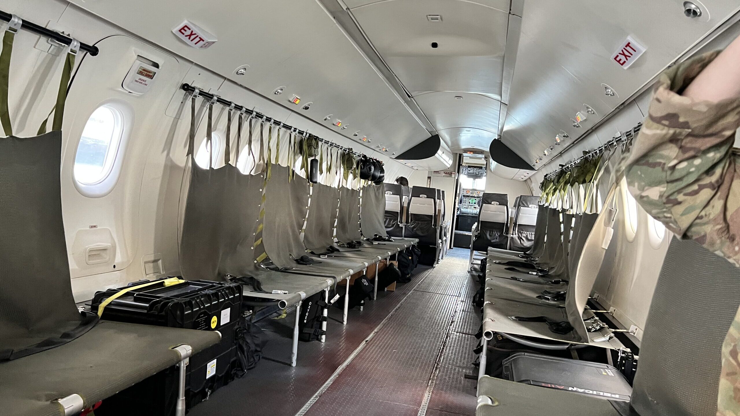 220617_GKjump_empty_plane