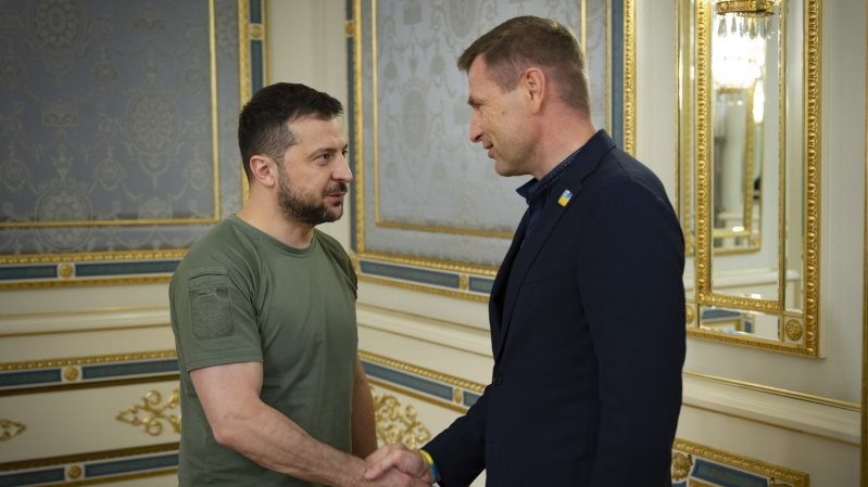 Estonian Defense Minister Hanno Pevkur resigns over artillery shell procurement scandal