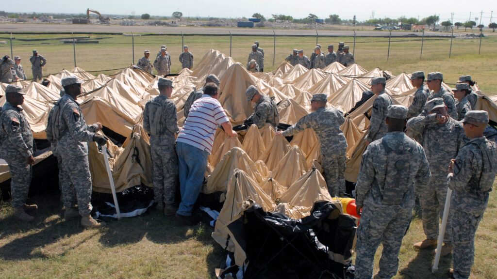 BDE TOC tent army.mil-84988-2010-09-07-130937