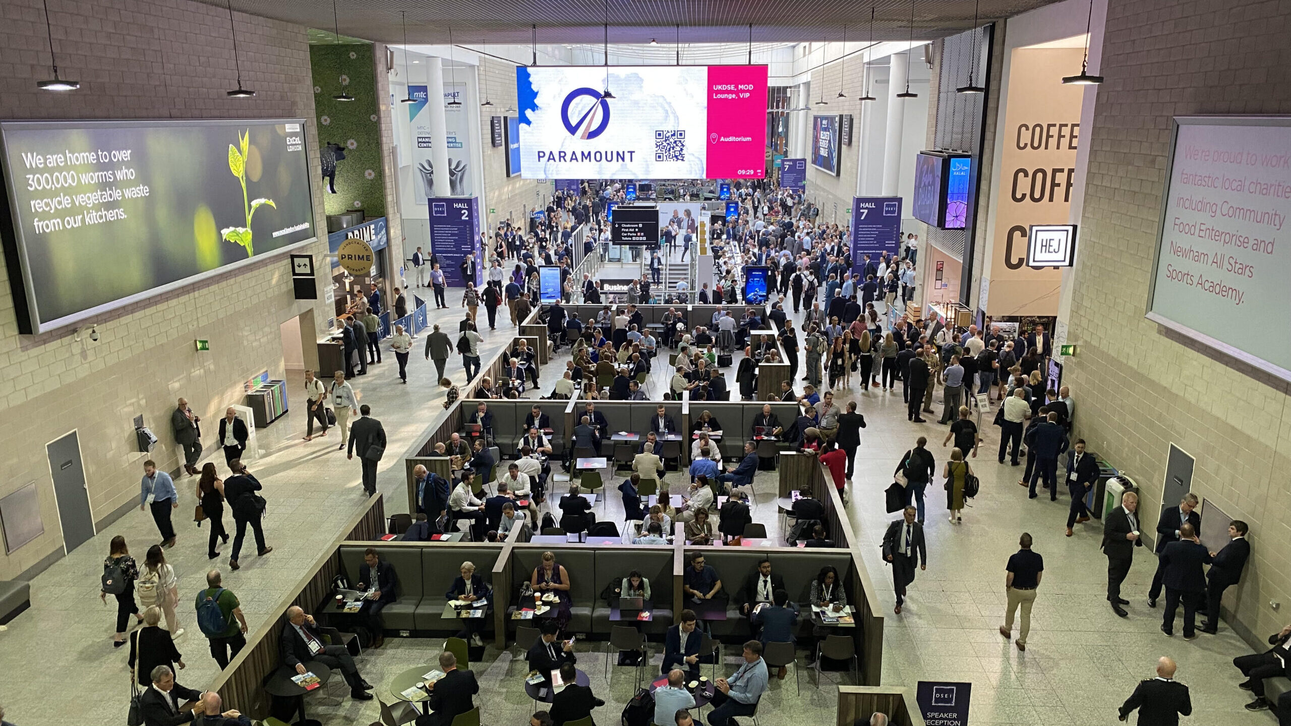 230915_show_people_KATZ