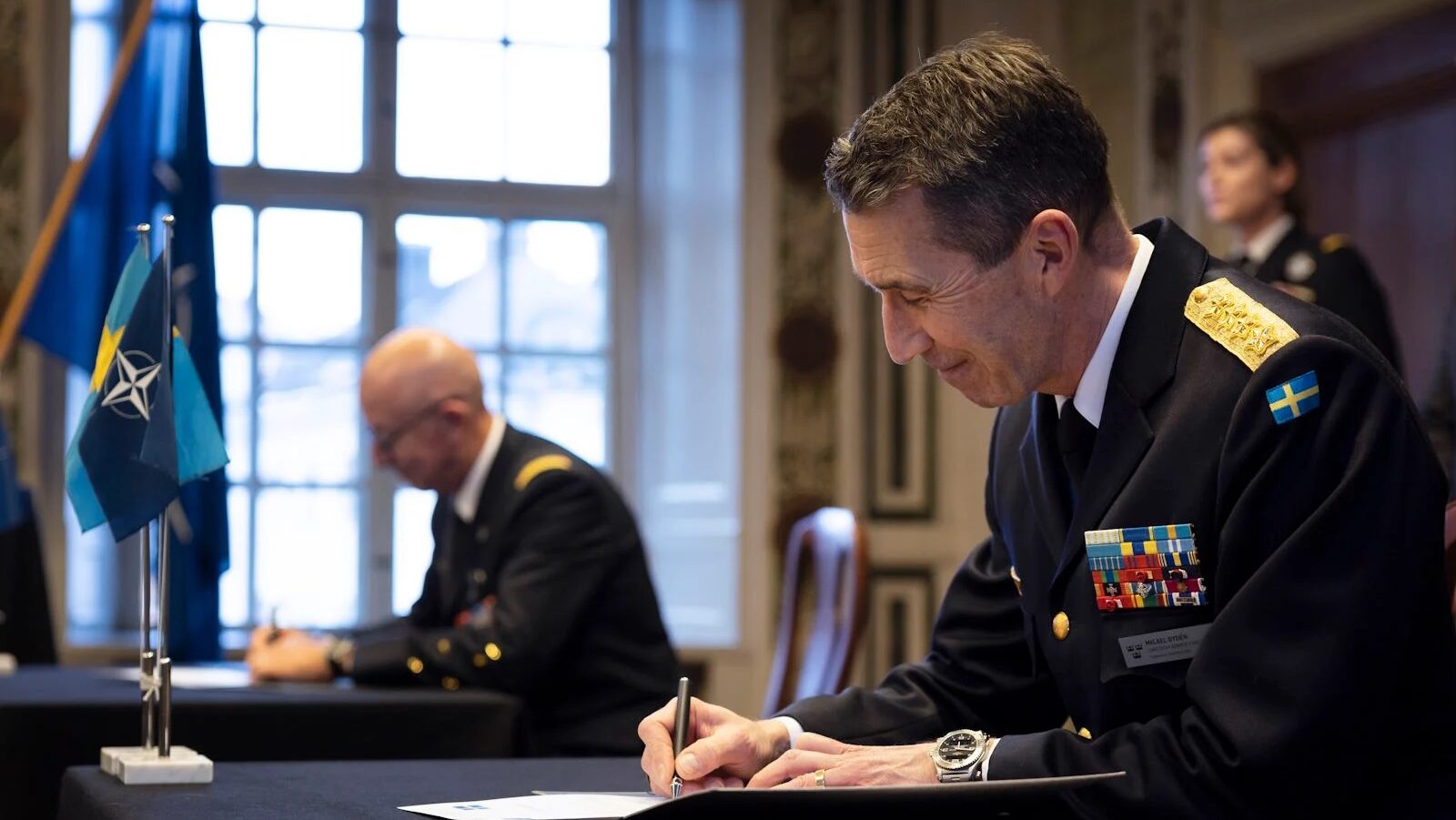sweden supreme commander byden nato