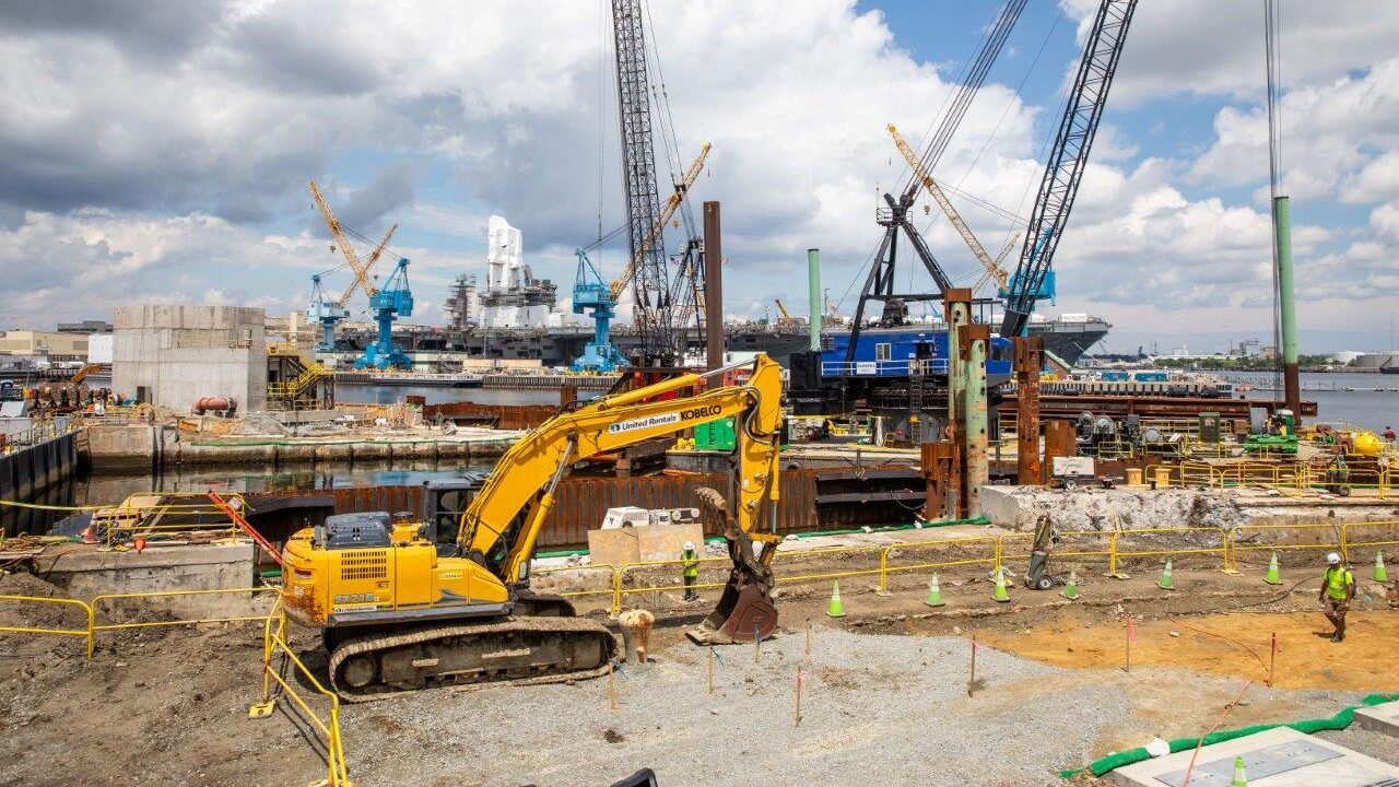 NNSY DD8 (250509-N-YO710-0003)