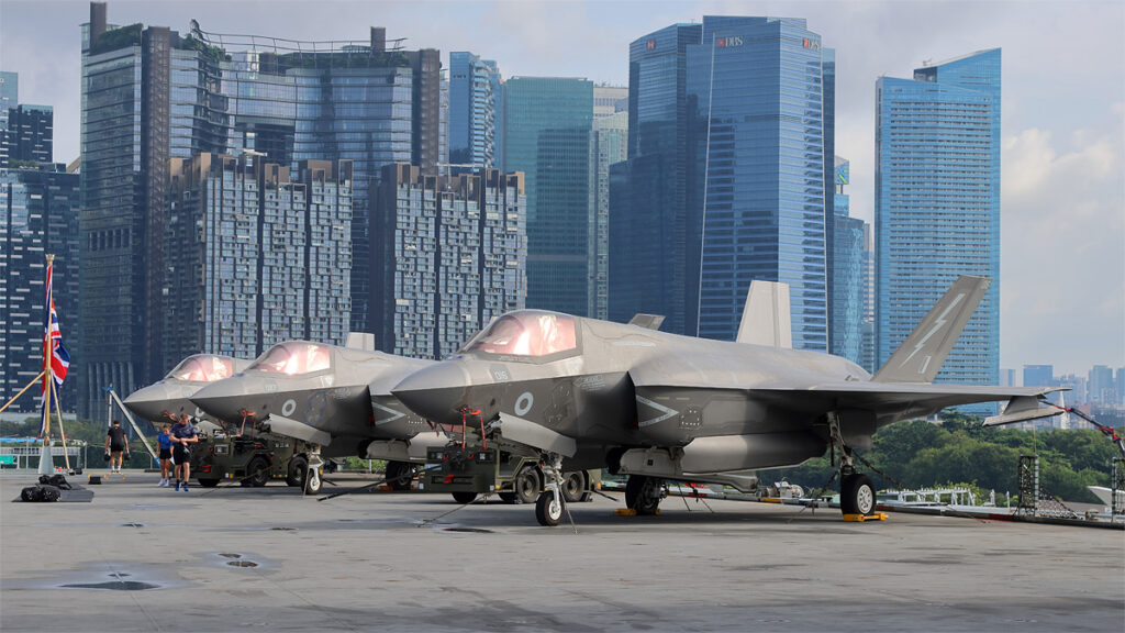 UK_F-35Bs_CSG_Singapore_2025_June_1Y0A3242bd
