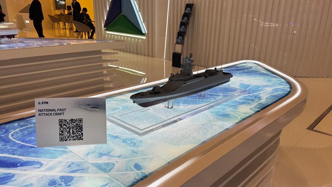 Turkey’s first Fast Attack Craft exhibited at IDEF 2025. (Agnes Helou / Breaking Defense)