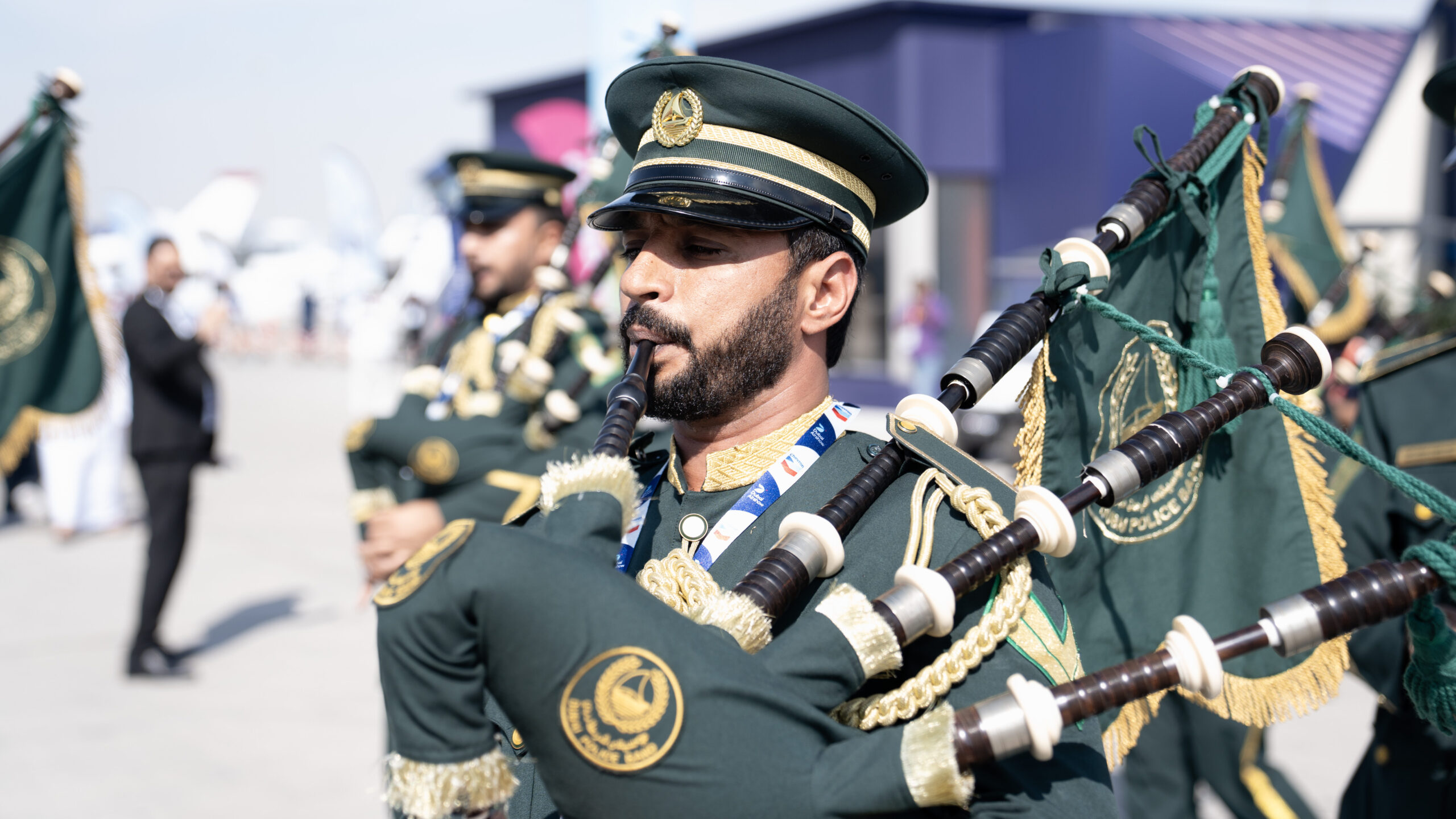 Dubai police play bagpipes at the Dubai Airshow