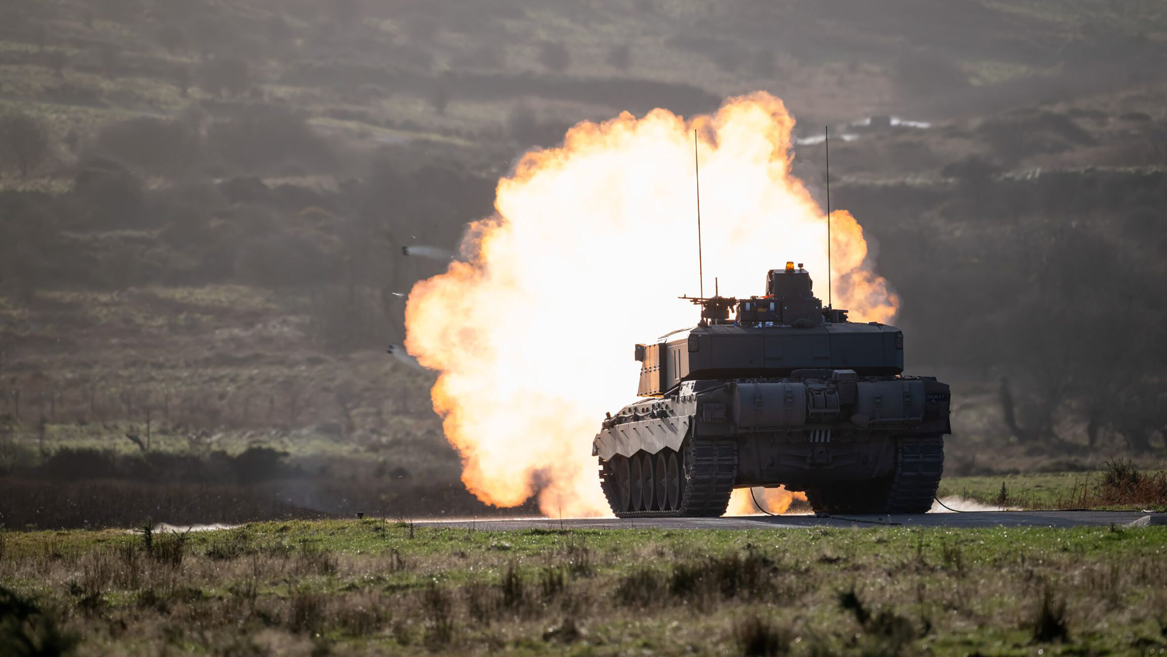 UK’s Challenger 3 tank hits milestone with crewed live fire
