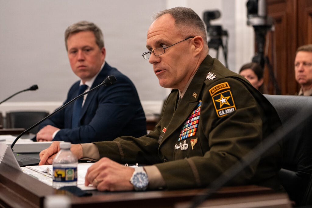 Pentagon Halts Poland Deployment, Informs Army Days Ago
