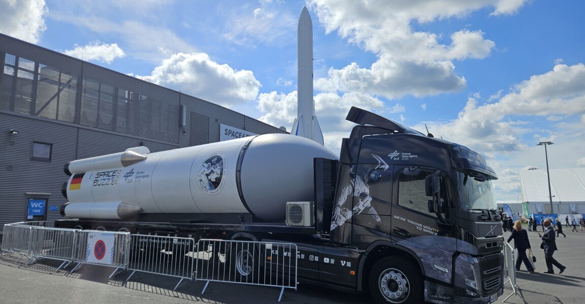 rocket transport