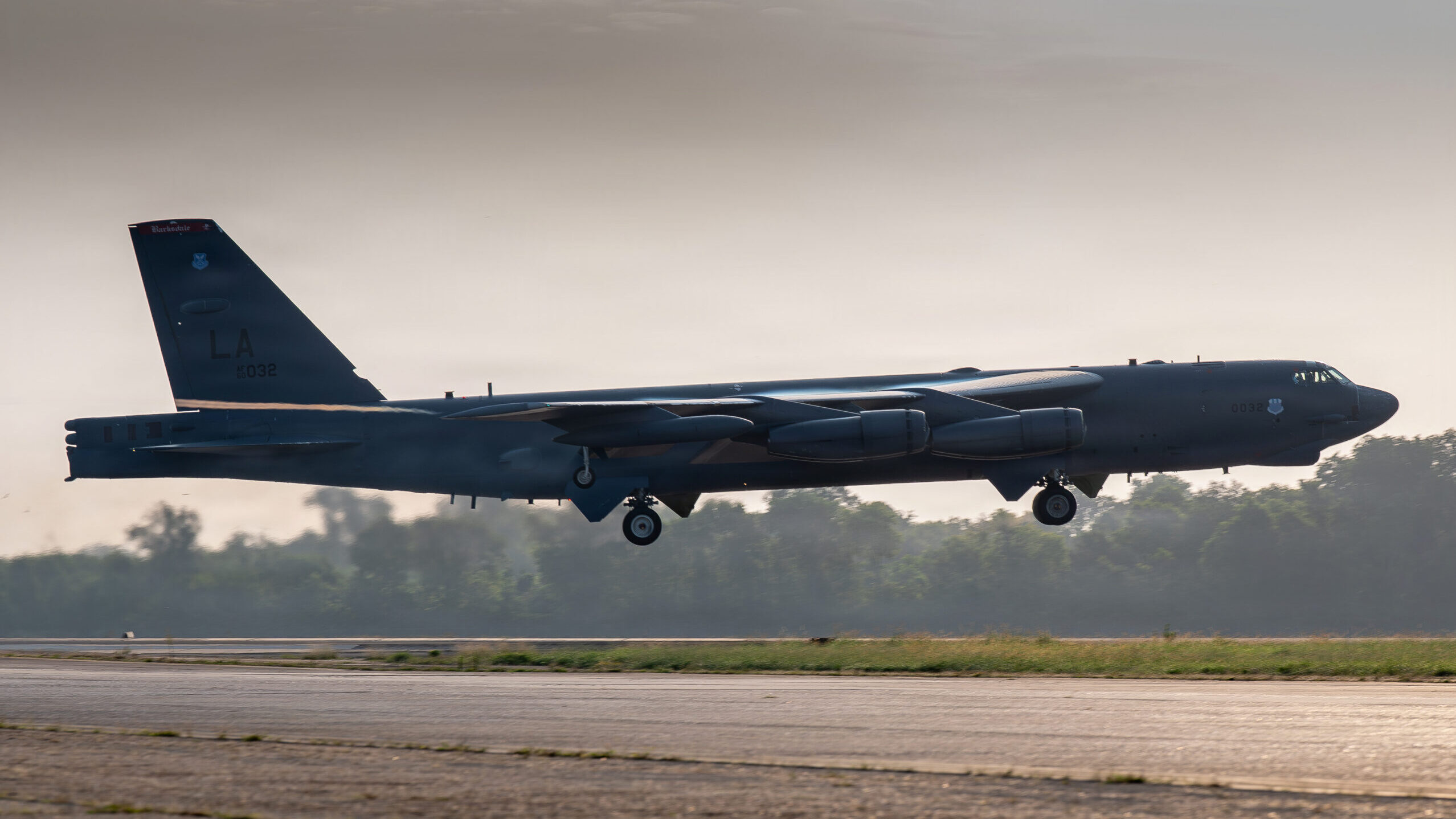 Key B-52 upgrades face cost, schedule risks: GAO