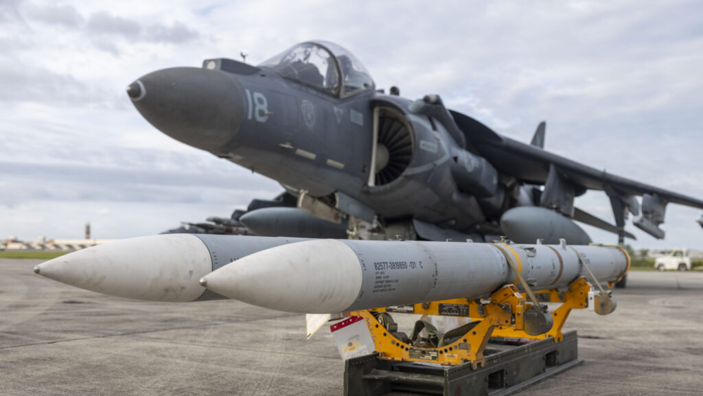 Raytheon nets potential $20.7 billion AMRAAM deal