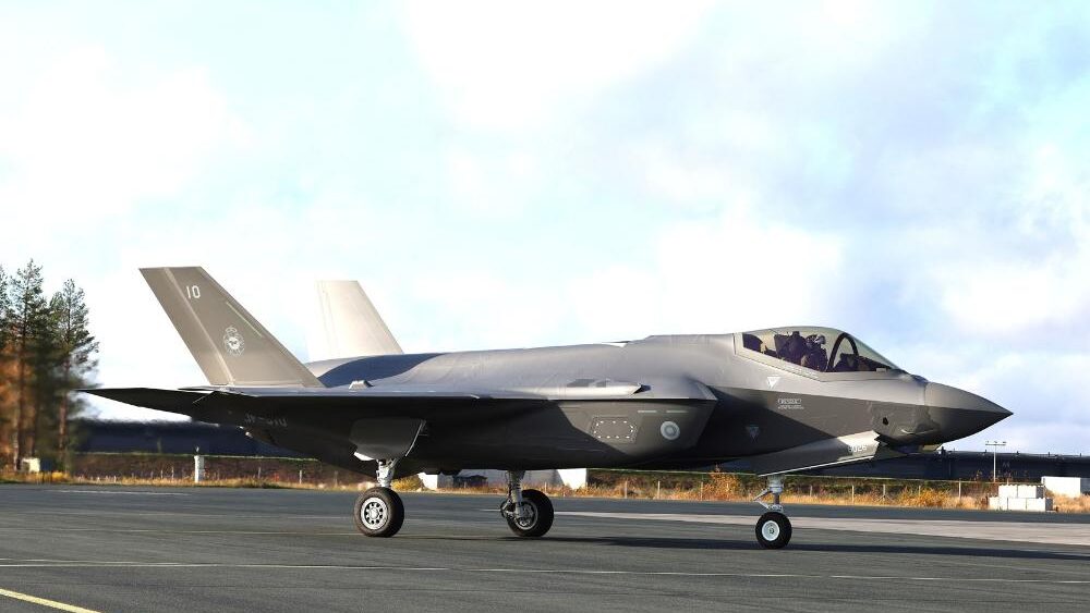 Over the Finnish line: Helsinki welcomes home first two F-35 jets
