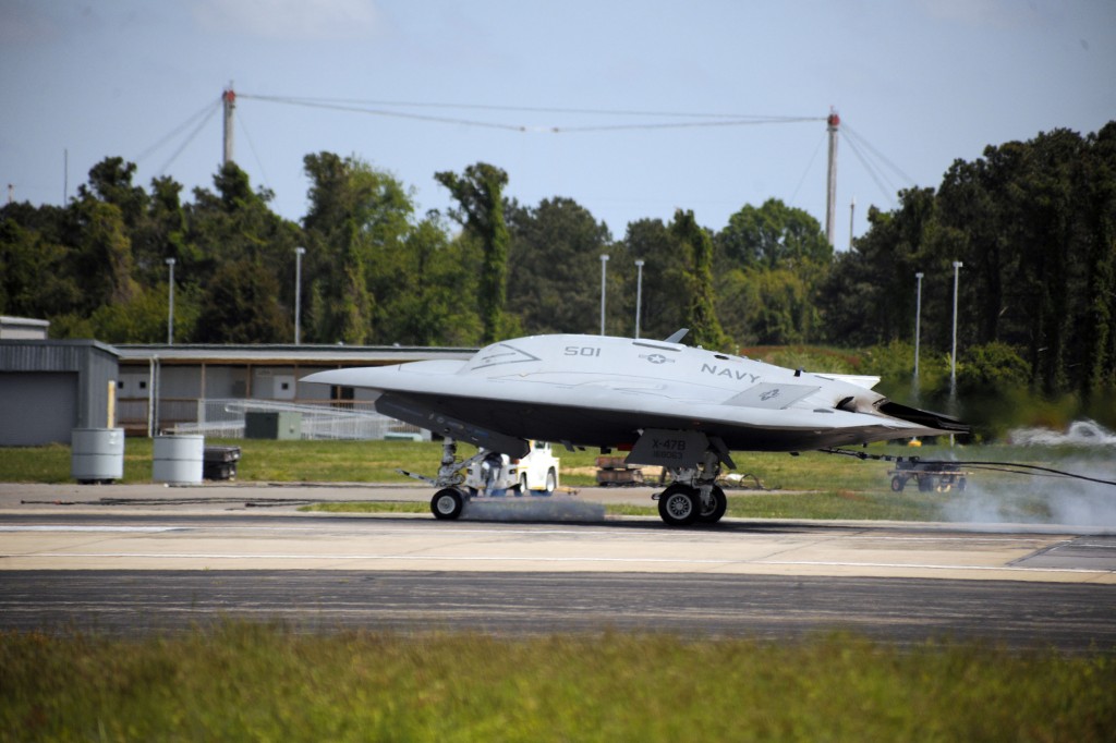 orthrop Grumman Corporation (NYSE: NOC) and the U.S. Navy have conducted the first fly-in arrested landing of the X-47B Unmanned Combat Air System (UCAS) demonstrator. [Northrop Grumman]