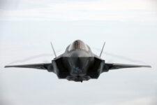 Operational Testers Flag F-35 Software Issues