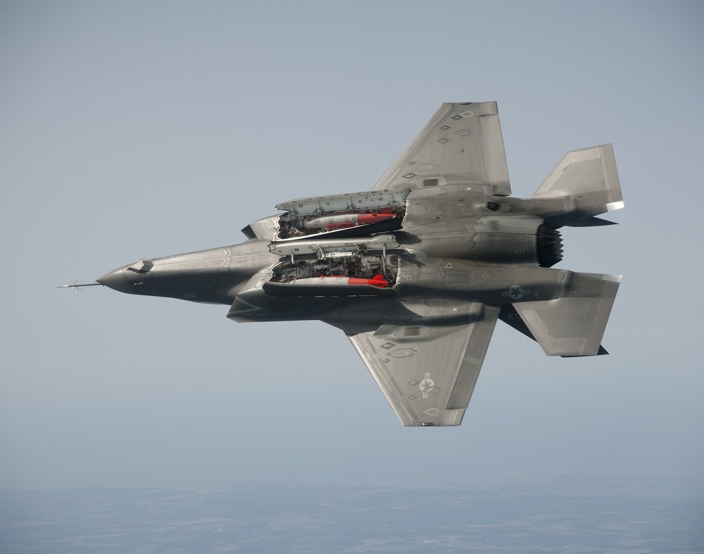 Lockheed Says It Can Fit 2 More Missiles In F-35 Bay