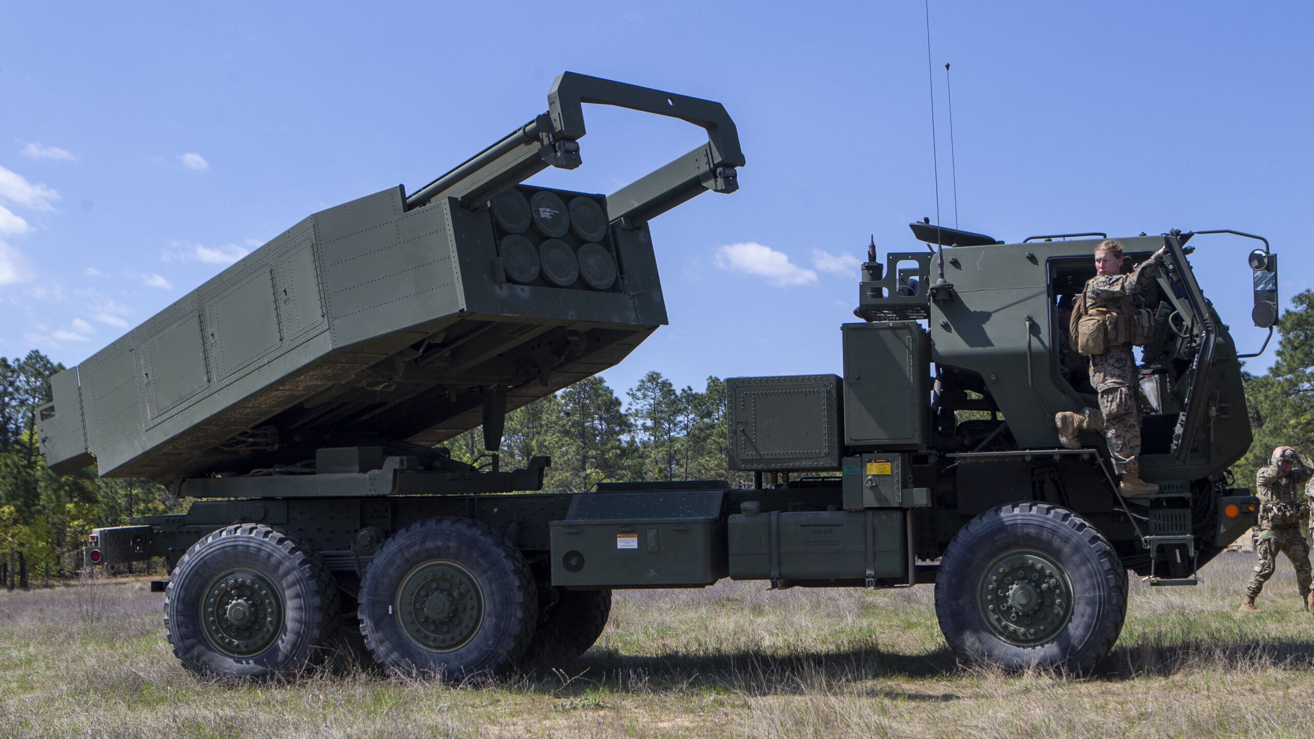 Sullivan suggests yet more MLRS for Ukraine, but only after training