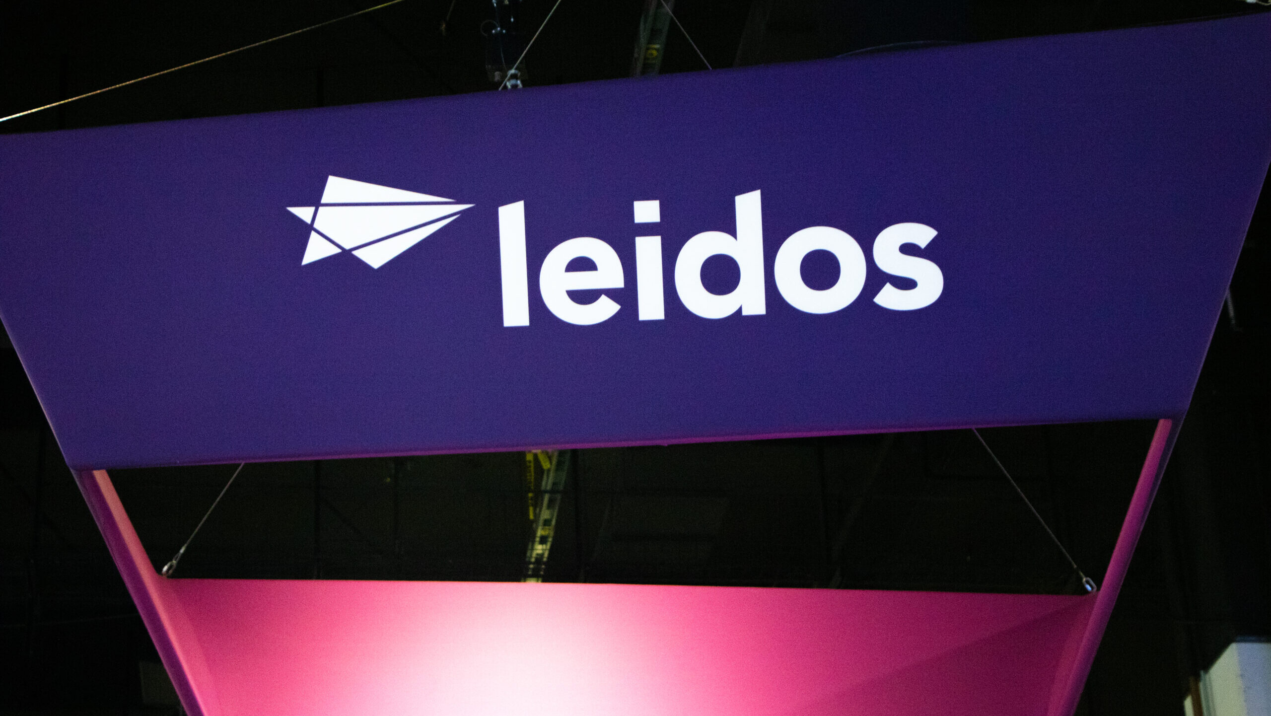 220920_KATZ_Leidos_sign_blue