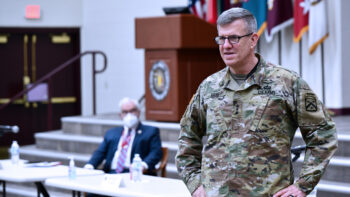 Combined Arms Center and Fort Leavenworth Commanding General visits MEDCoE