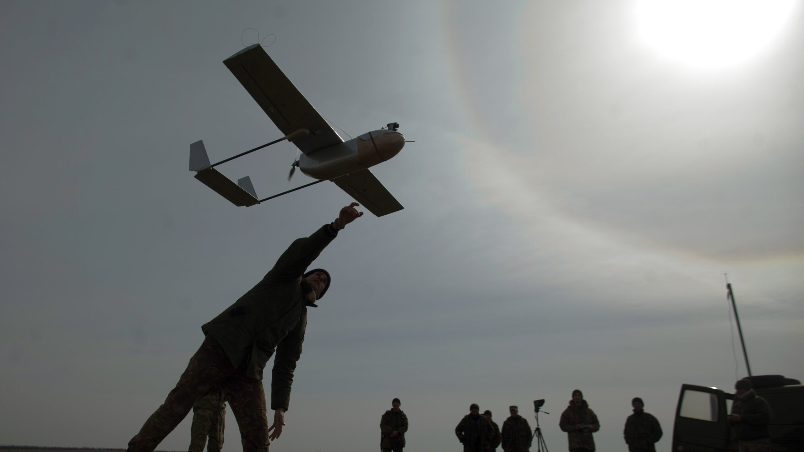 DIU picks four companies, including two Ukrainian teammates, for one-way drone prototypes