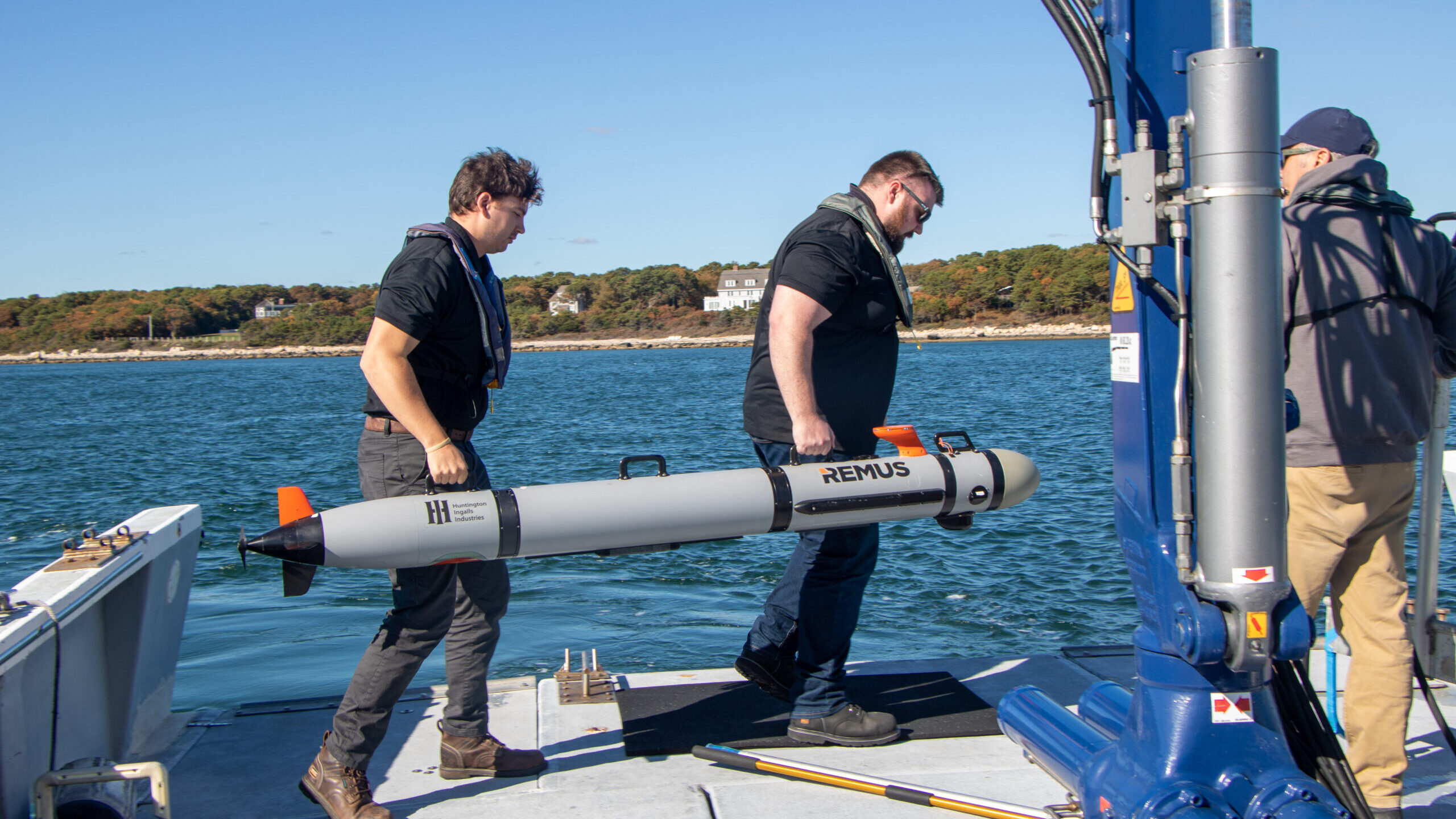 HII underwater drones buzz Buzzards Bay as firm readies its tech for Navy’s unmanned fleet