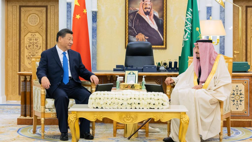 Chinese President Xi Jinping with King Salman bin Abdulaziz Al Saud