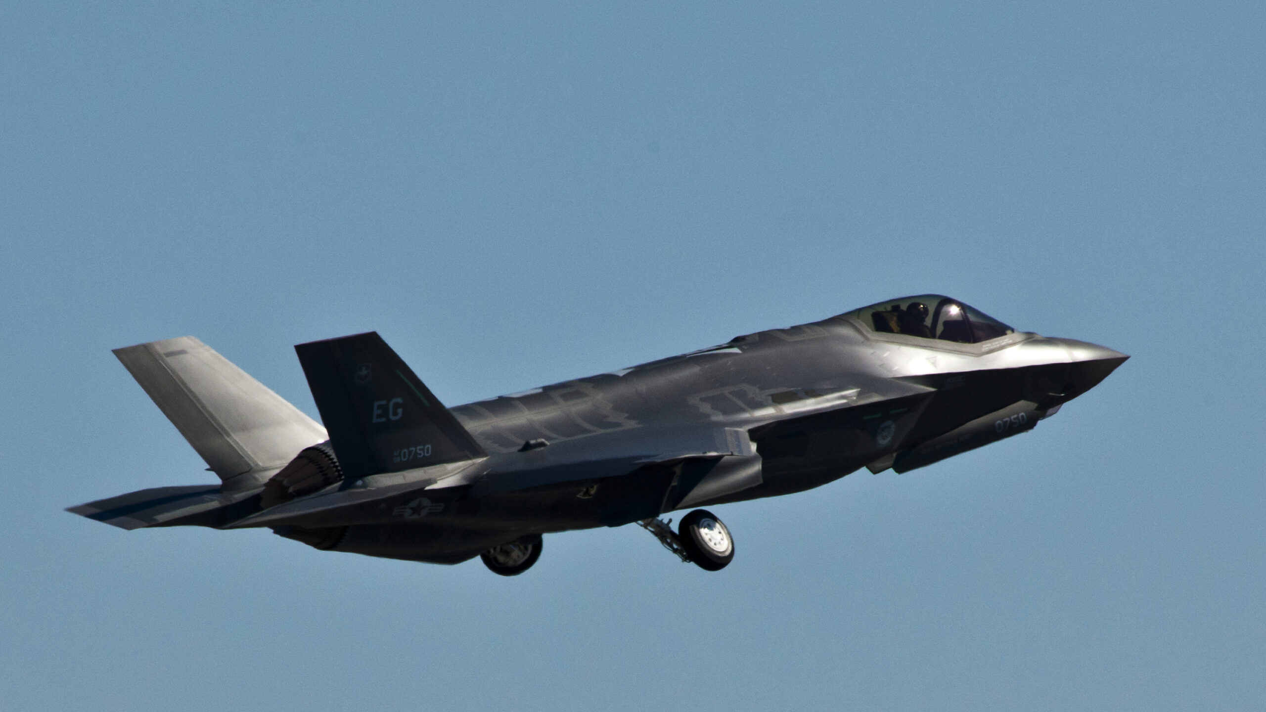 Upgraded F-35s won’t be accepted by Pentagon come July