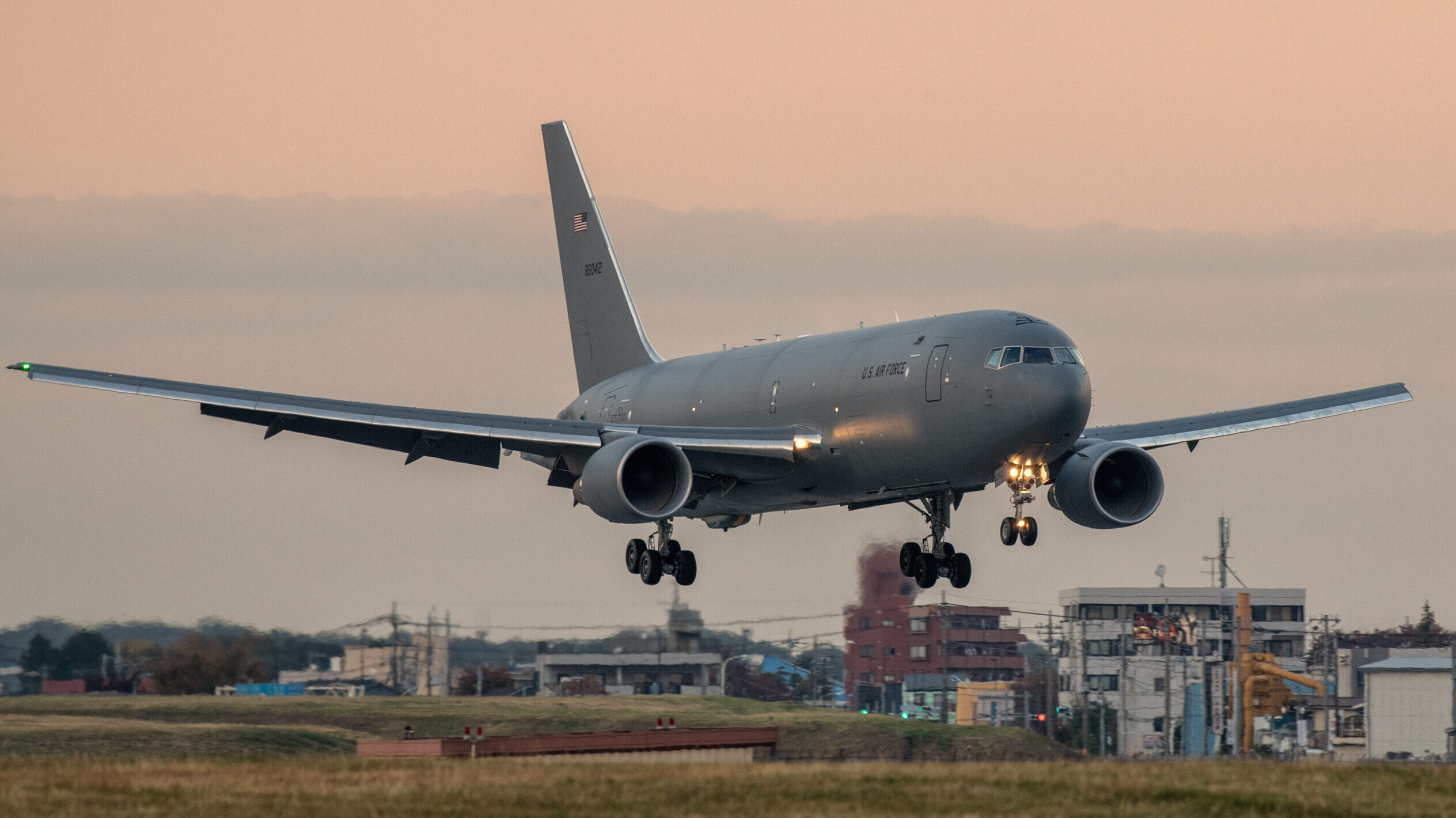 Air Force leans towards buying 75 more KC-46As instead of competing KC-Y