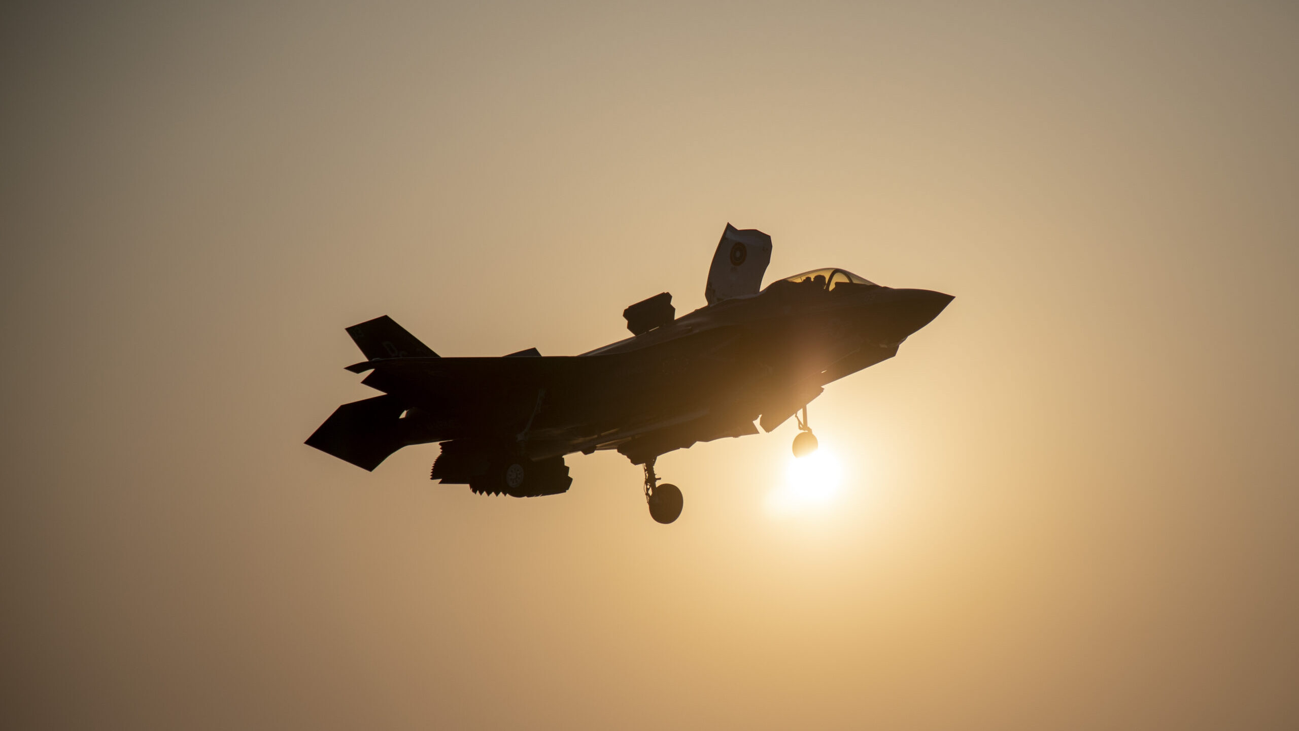 Lockheed CEO sees up to 120 F-35 deliveries amid TR-3 delays, tamps down engine controversy