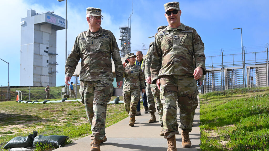 New SSC Commander Lt. Gen Philip Garrant Visits VSFB