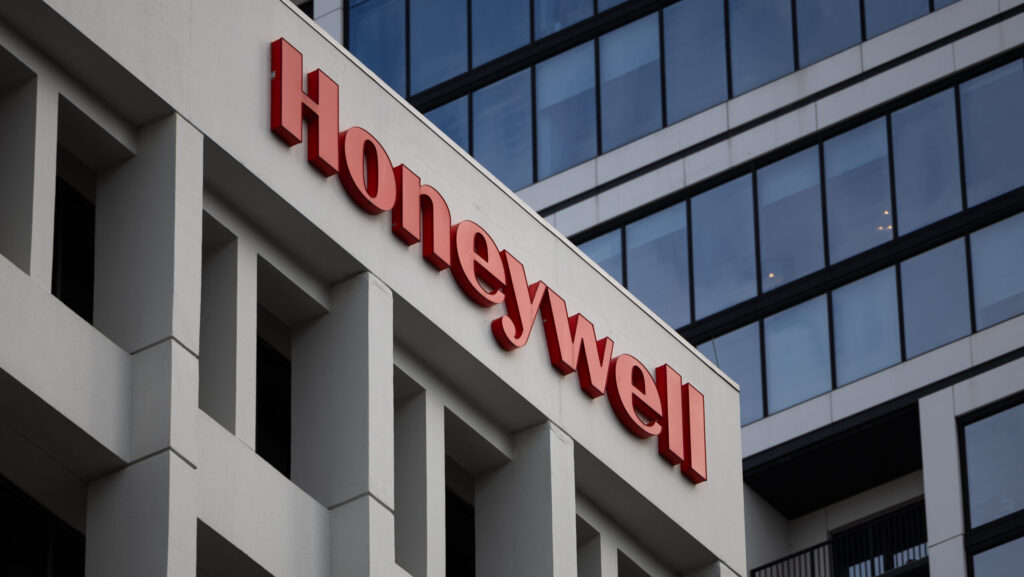 A Honeywell Corporate Office As Earnings Figures Released