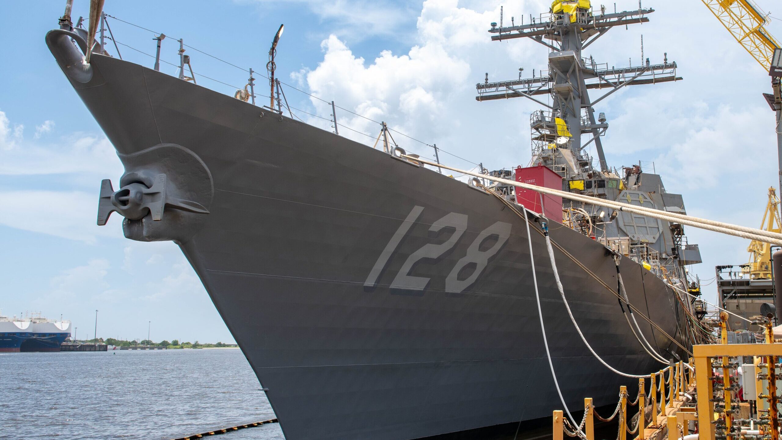 DDG 128 under construction at Ingalls