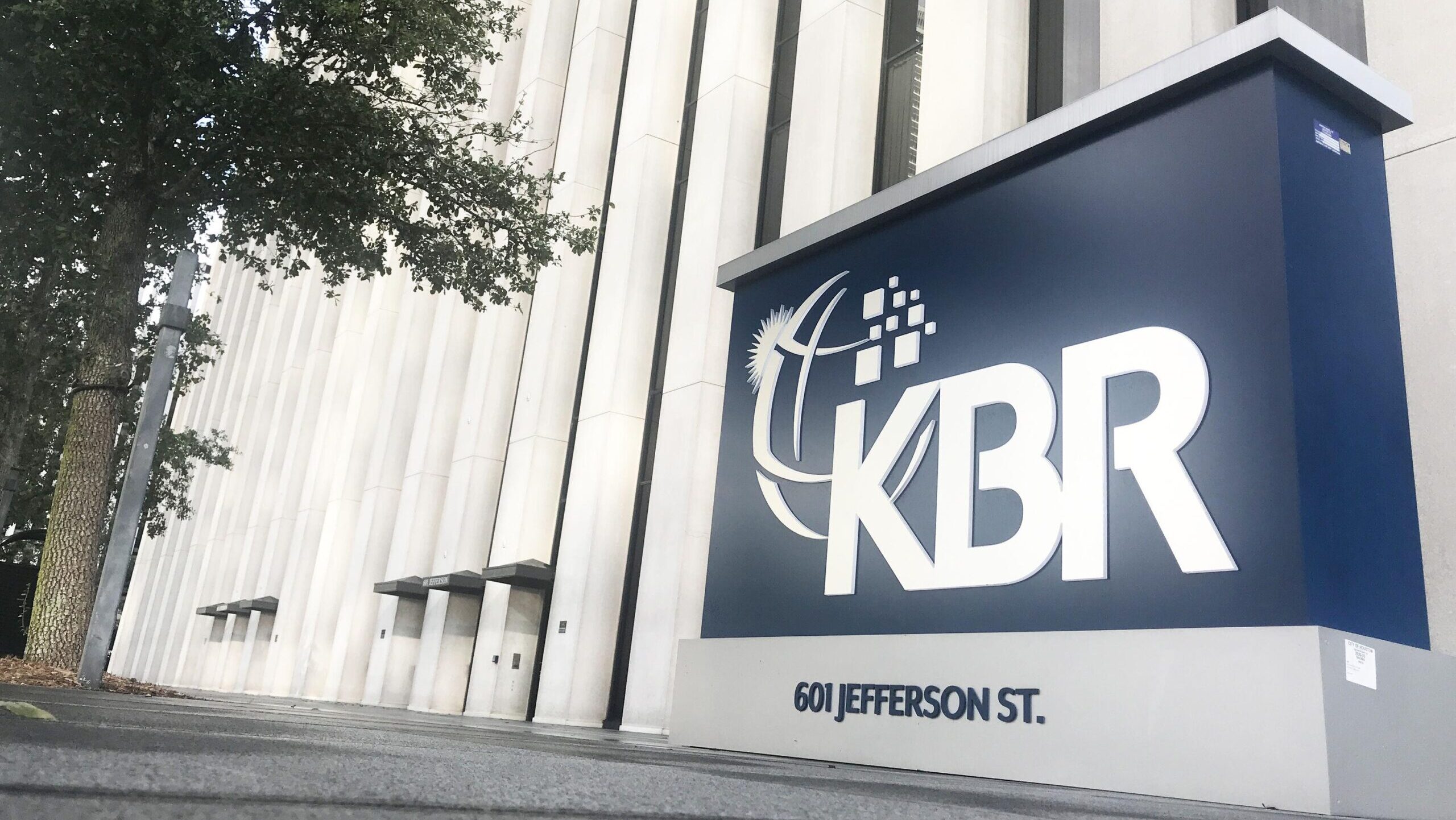 KBR finalizes buy of LinQuest, expanding its space support ops