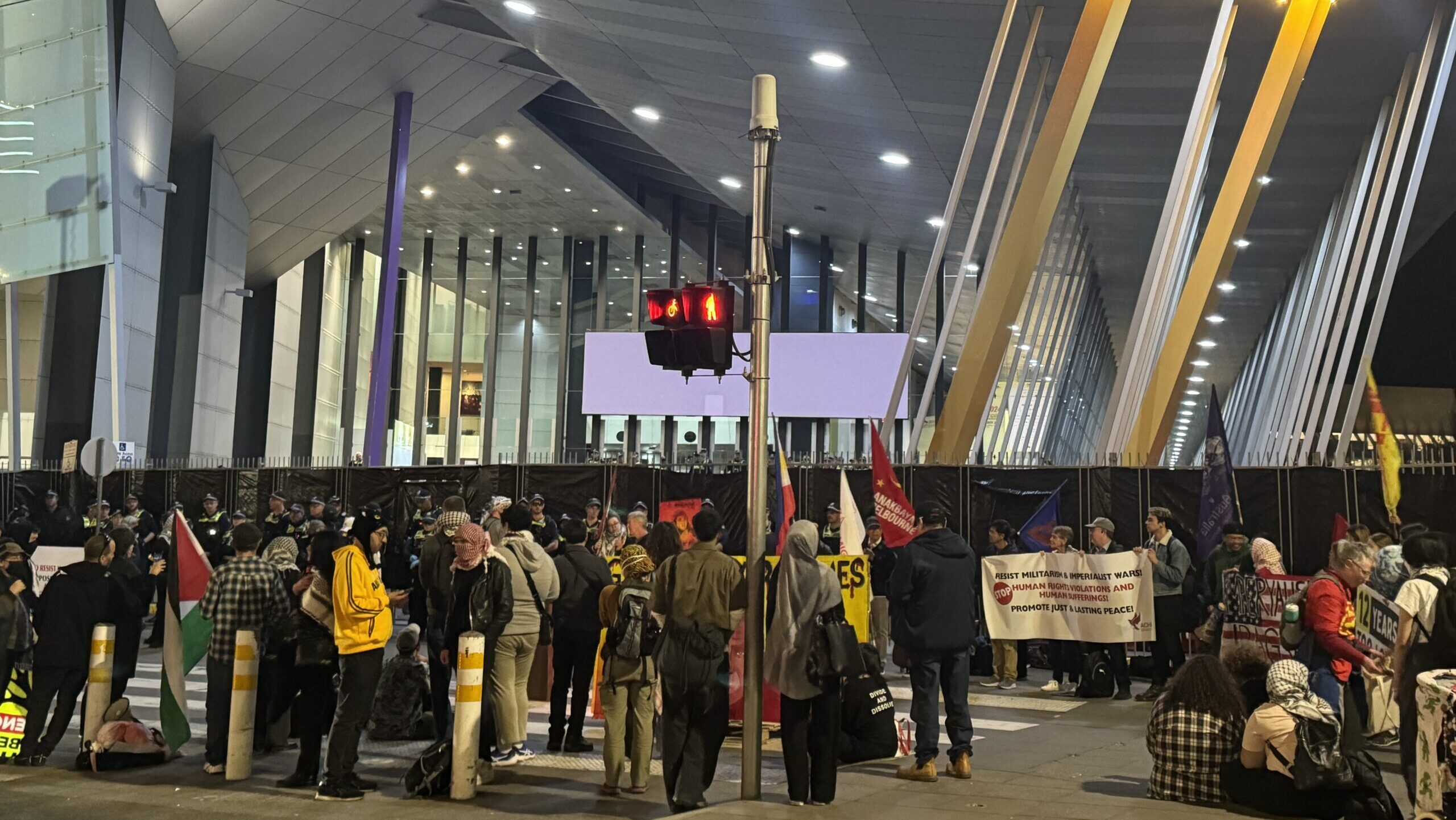 aussie protest land forces colin