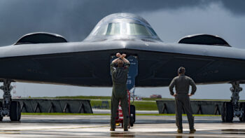250226_b2_runawy_USAF_240613-F-TE598-9555