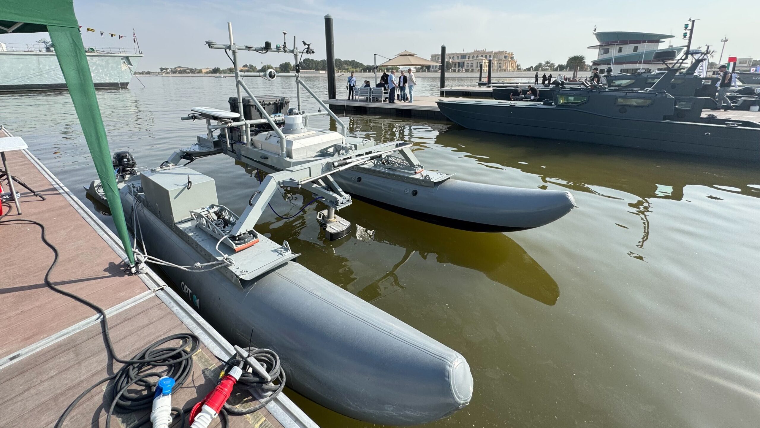 Unmanned maritime vessel