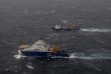 Aiviq Nanuq tow of Kulluk